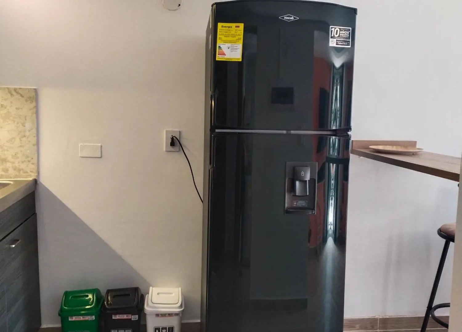 Apartamento Cerca Al Poblado Muy Tranquilo Medellin 0*,
