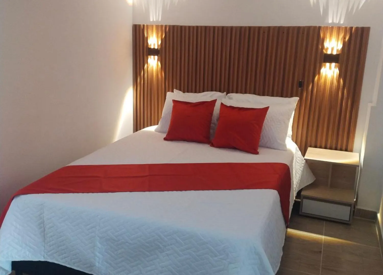 Apartamento Cerca Al Poblado Muy Tranquilo Medellín